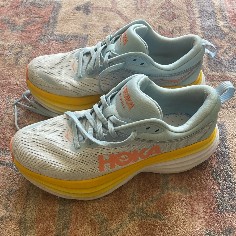 HOKA Bondi 8 - Picture 2 of 6